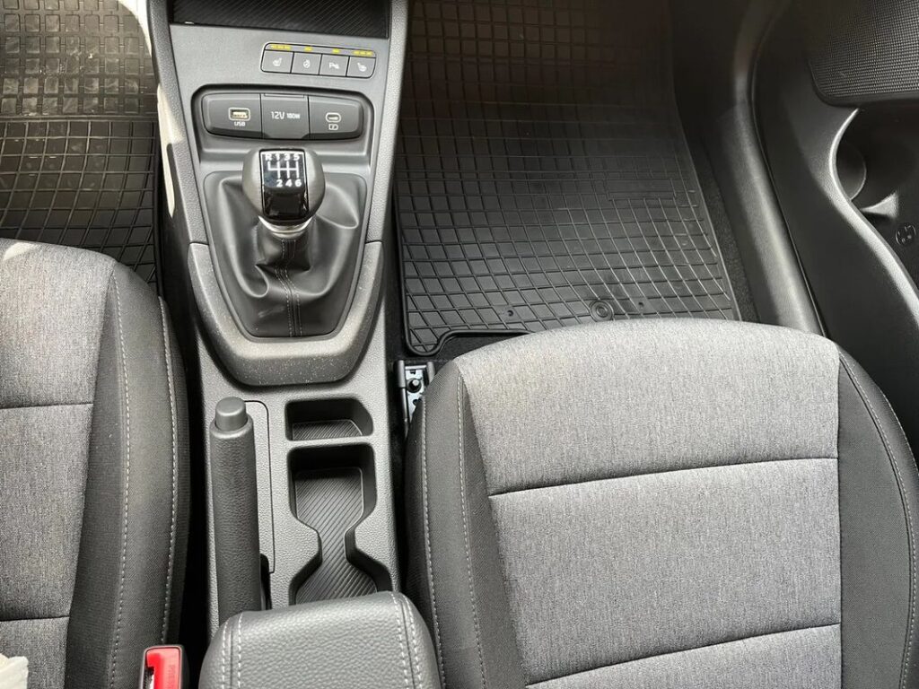 KIA STONIC 1.0 T-GDI M