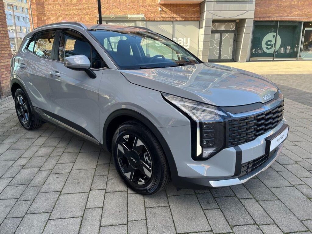 KIA SPORTAGE 1.6 T-GDI HEV Business Line 2WD