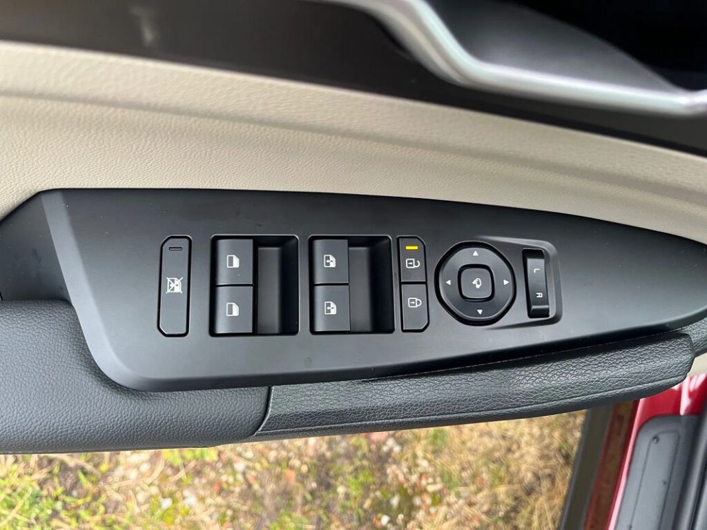 KIA SPORTAGE 1.6 T-GDI Business Line 2WD DCT