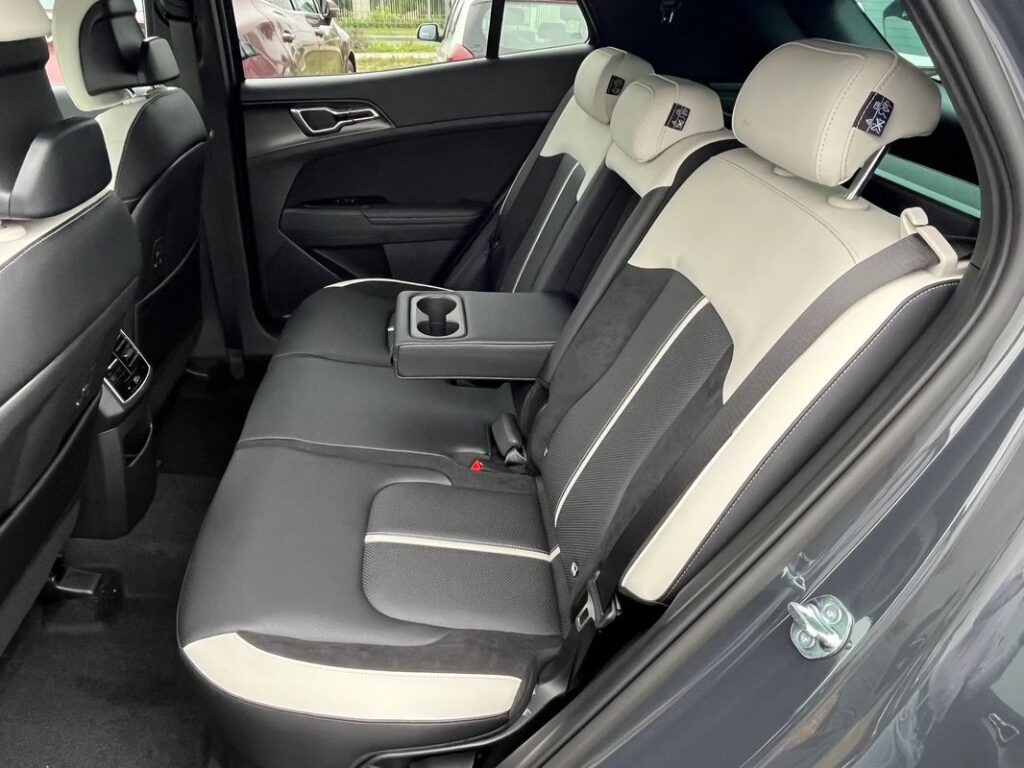 KIA SPORTAGE 1.6 T-GDI HEV GT Line 2WD