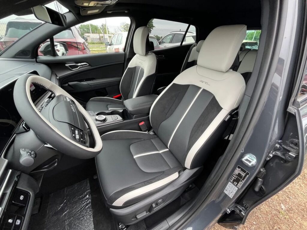 KIA SPORTAGE 1.6 T-GDI HEV GT Line 2WD