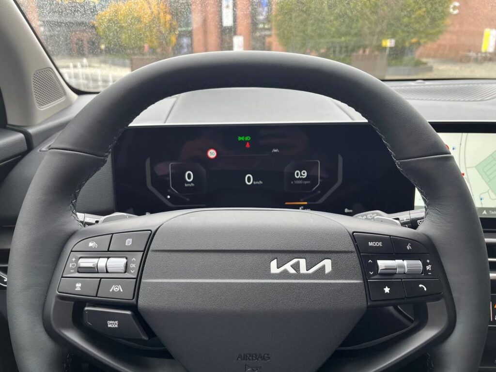 KIA SPORTAGE 1.6 T-GDI HEV Anniversary 4WD