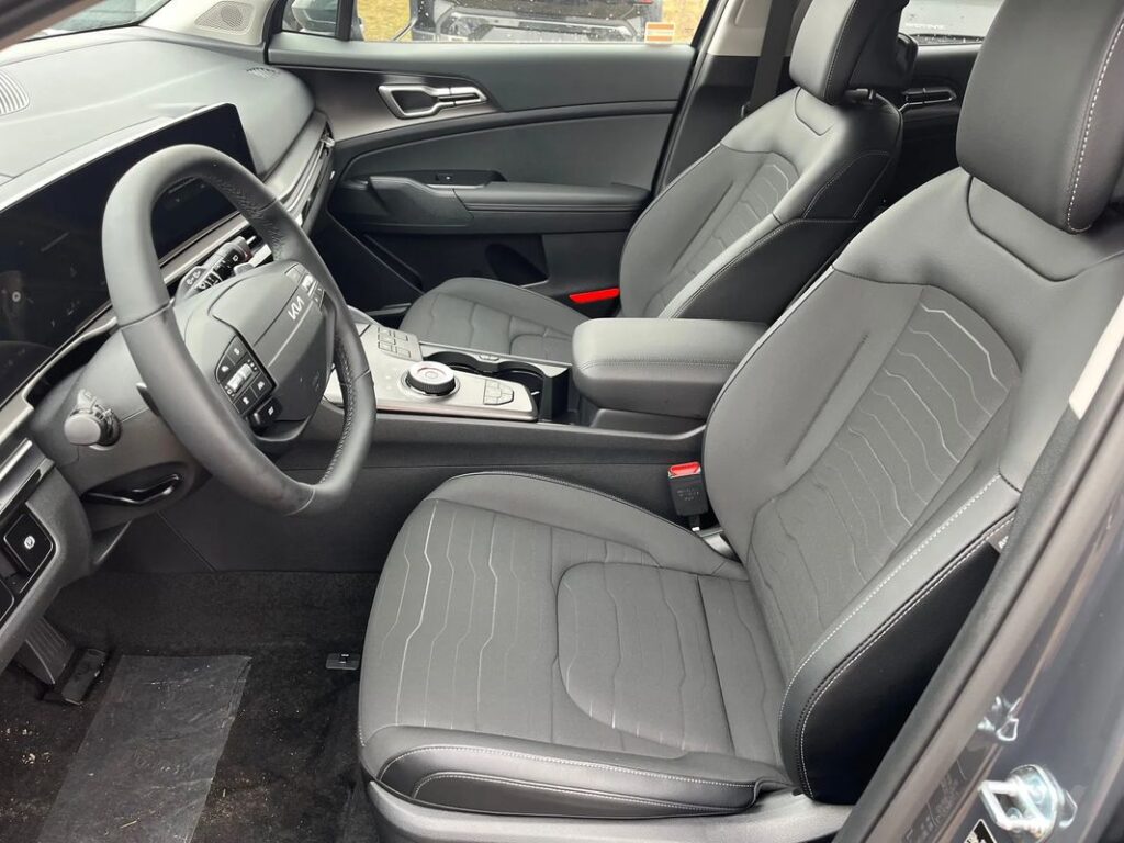 KIA SPORTAGE 1.6 T-GDI HEV Anniversary 4WD