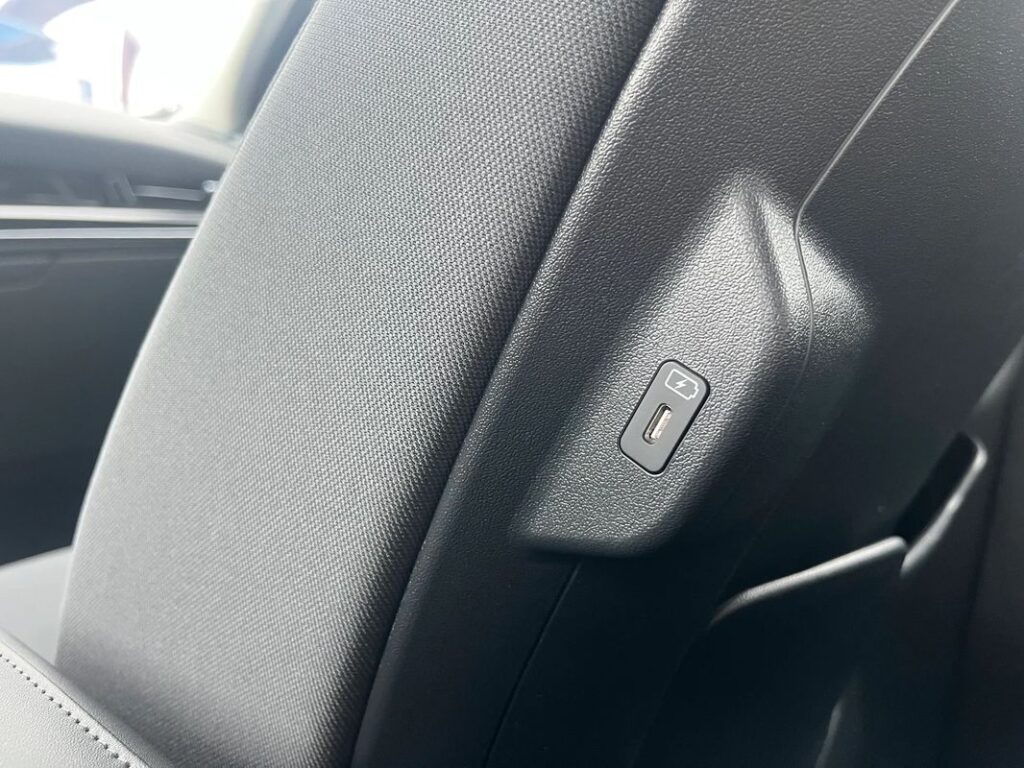 KIA NIRO 1.6 GDI Hybrid Business Line