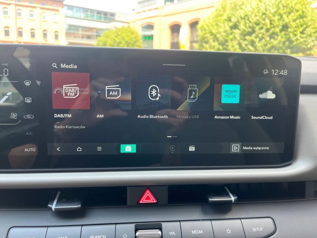 KIA SELTOS 1.6 T-GDI M
